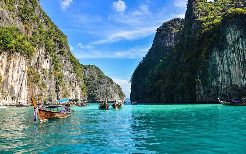 有钱人为何纷纷入手小国投资入籍？揭秘富豪们的国际身份规划