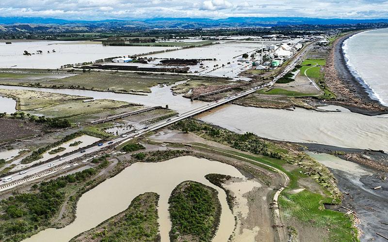 小国投资入籍怎么赚钱？探索多个可行方式