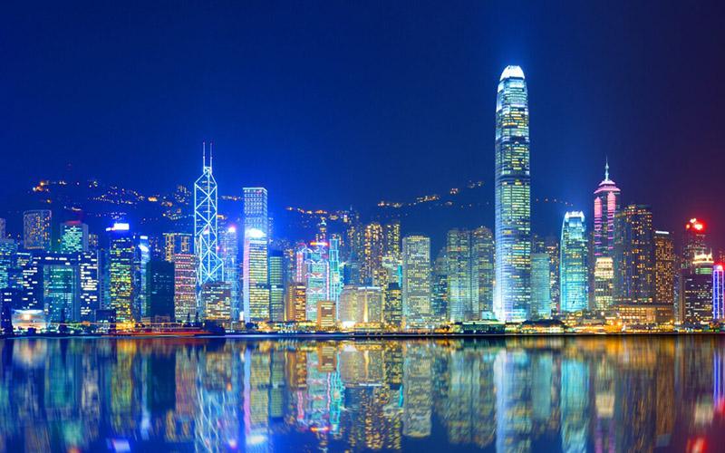 中国香港投资入籍配小国投资入籍吗？如何选择适合的移民方案